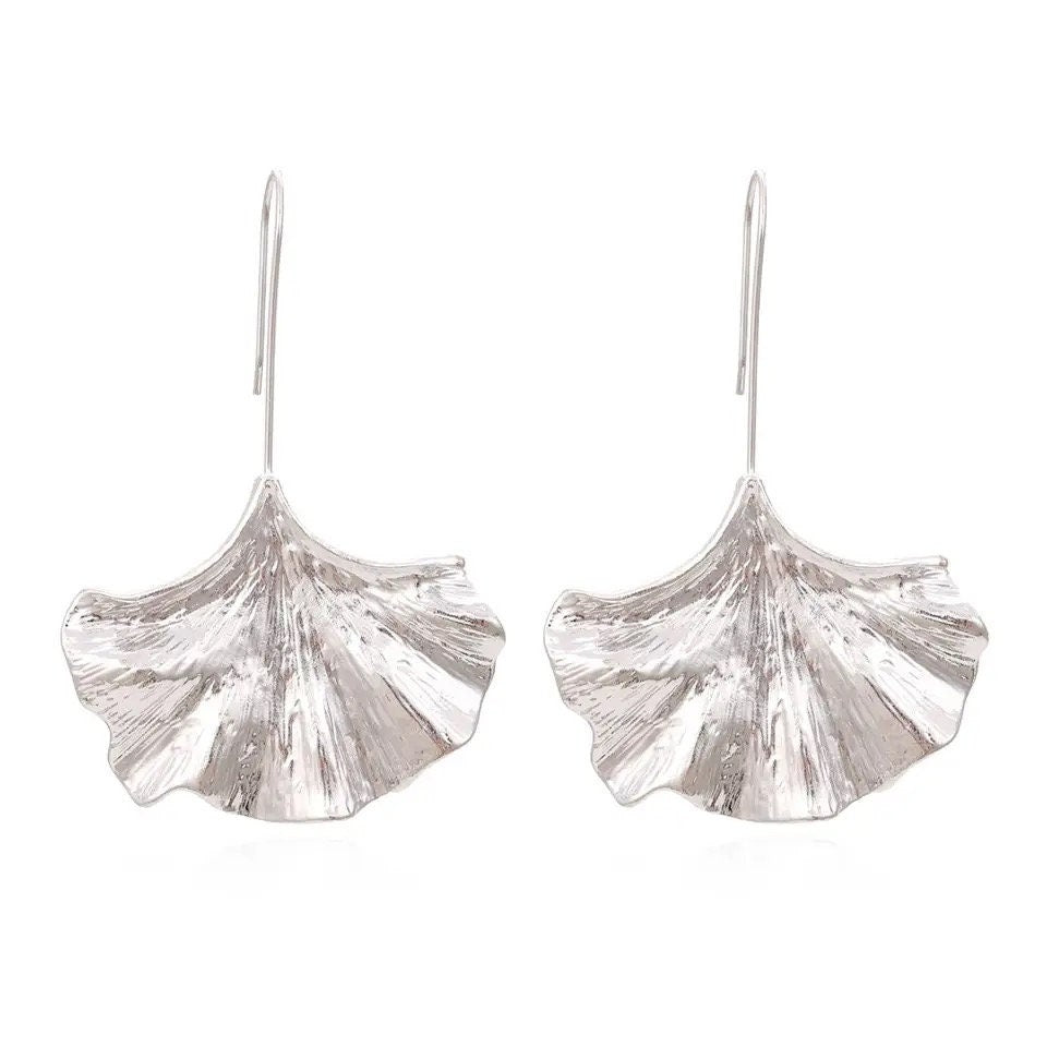 Silver leaf earrings