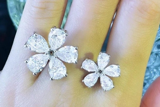 Flower Ring| Flower cubic zirconia ring|Statement rings - Pink Fantasma
