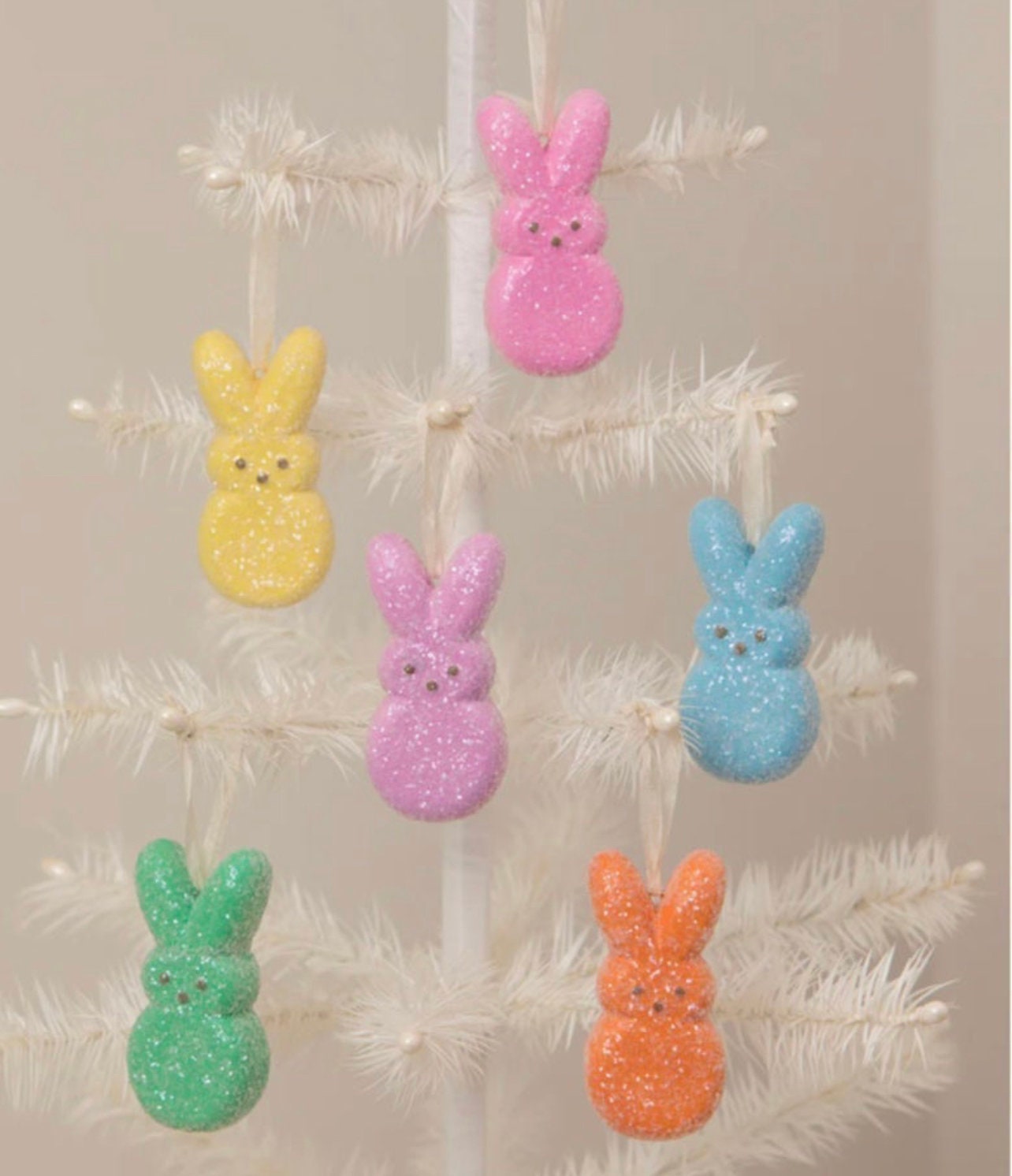 Easter Decoration|Peeps Decorations |Bunny Figurines Collectible/Easter decorations |Rabbit Figurines/Easter bunny decorations - Pink Fantasma