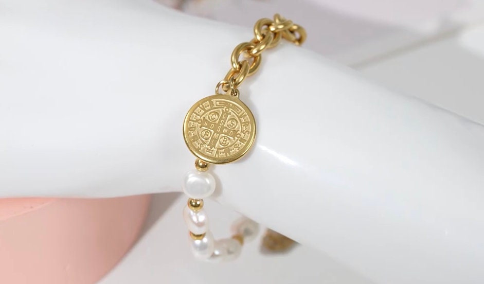 Saint Benedict Medal Bracelet | St Benedict bracelet |Saint Benedict Protection from Evil|medalla san benito| Catholic gifts - Pink Fantasma 