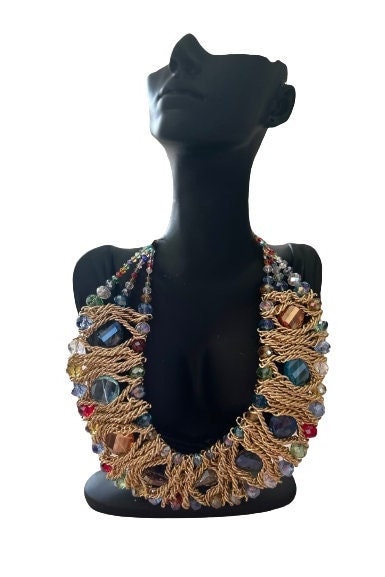 Crystal statement Necklace. - Pink Fantasma 