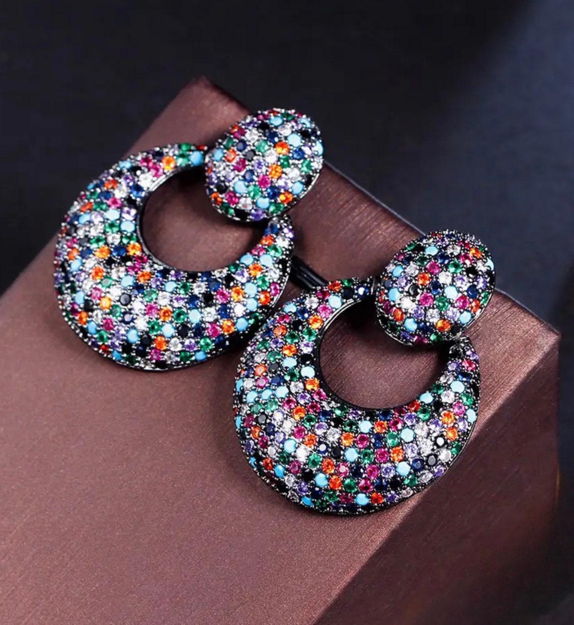 Colorful Rhinestone Round Earrings|Colorful statement earrings - Pink Fantasma 